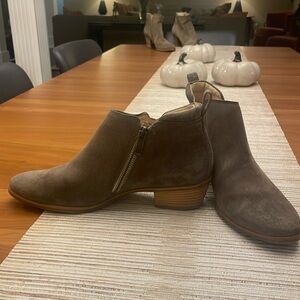 Paul Green ankle boots size 8.5 Light brown/dark beige